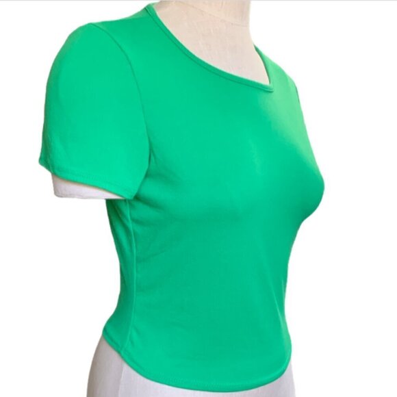 Gaze Short Sleeve Cropped Tee Top Sz M Green #29i - Picture 2 of 7